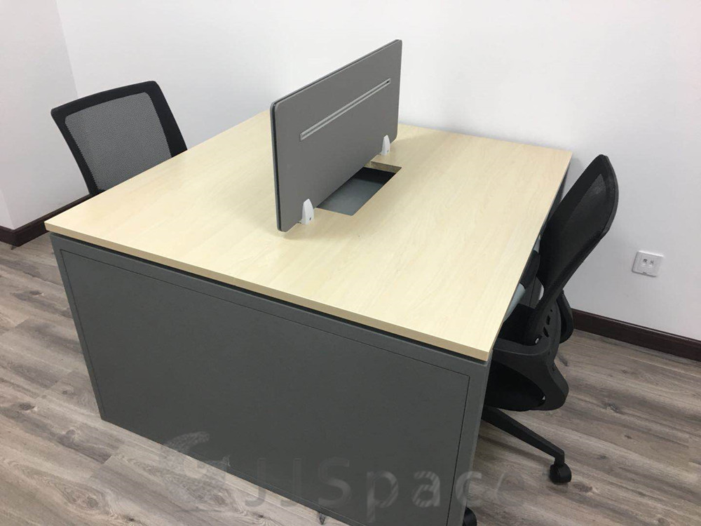 國鍵鑫興（北京）家具有限公司為嘉友國際物流 辦公家具會議室工位案例。